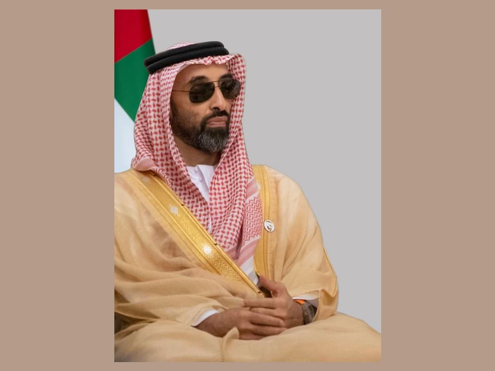 طحنون بن زايد: شهداء الإمارات قدّموا الغالي والنفيس لتستمر مسيرة نهضتنا