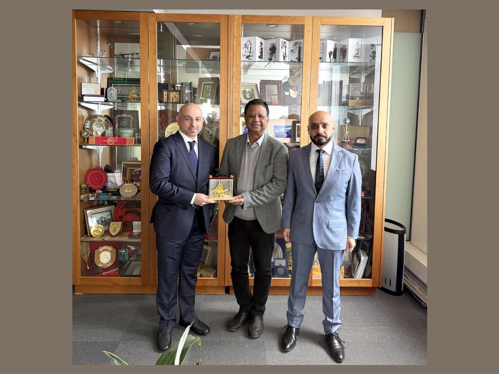 غرفة عجمان تبحث التعاون الأكاديمي مع جامعة ملبورن – أستراليا