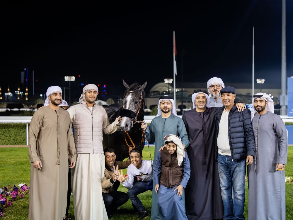 مضمار أبوظبي يشهد تتويج أبطال السباق الـ9 للخيول العربية والمهجنة الأصيلة
