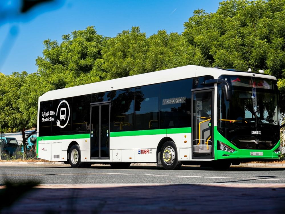 "طرق دبي" تتسلم 250 حافلة جديدة ضمن عقد يشمل 735 بينها 40 كهربائية
