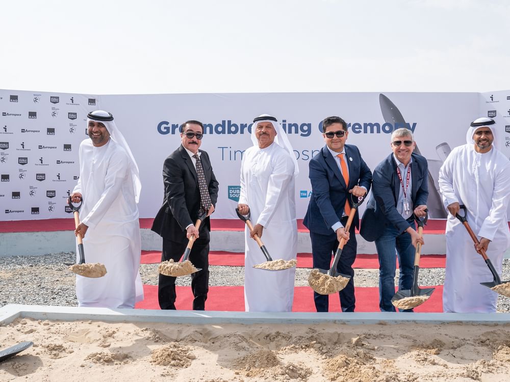 Le centre aérospatial de Mohammed bin Rached et Tim Aerospace inaugurent l'un des plus grands hangars ERR de la région