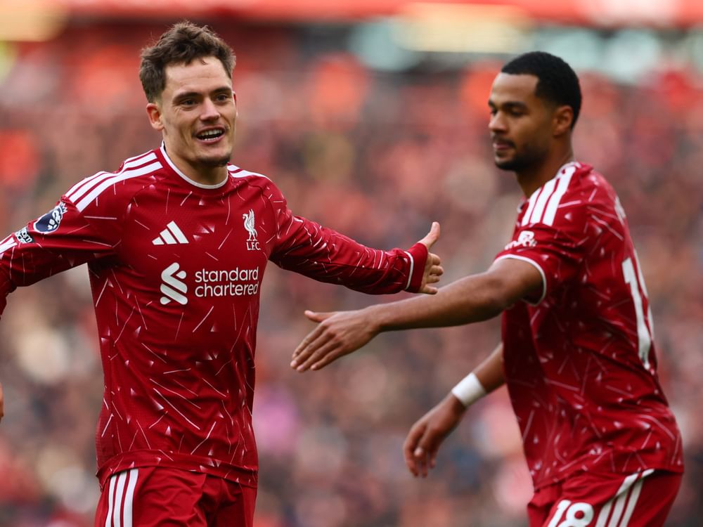 ليفربول يهزم برايتون ويعزز موقعه في الدوري الإنجليزي