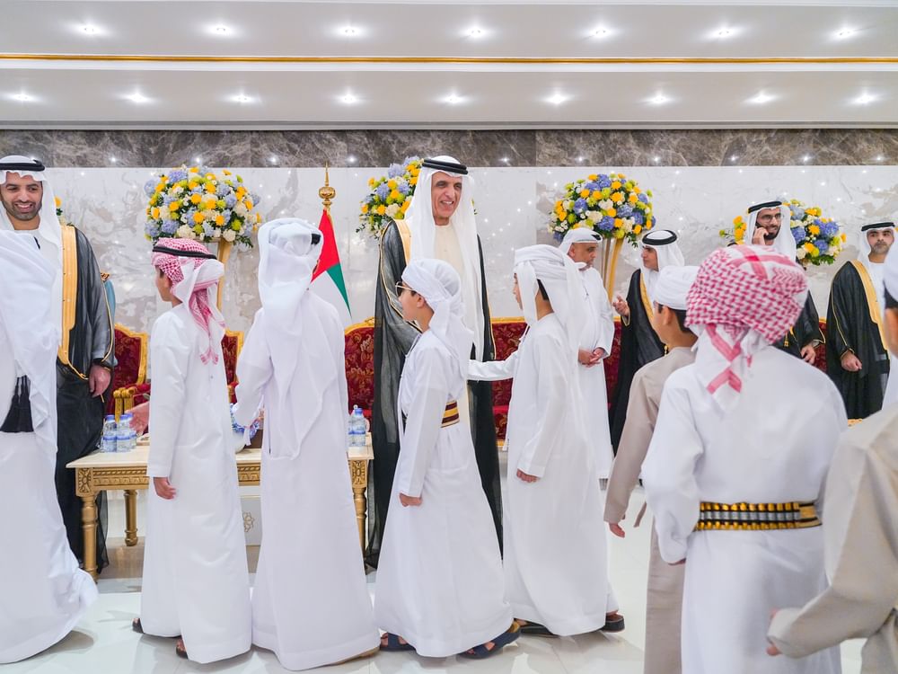 سعود بن صقر يواصل استقبال المهنئين بعيد الفطر السعيد