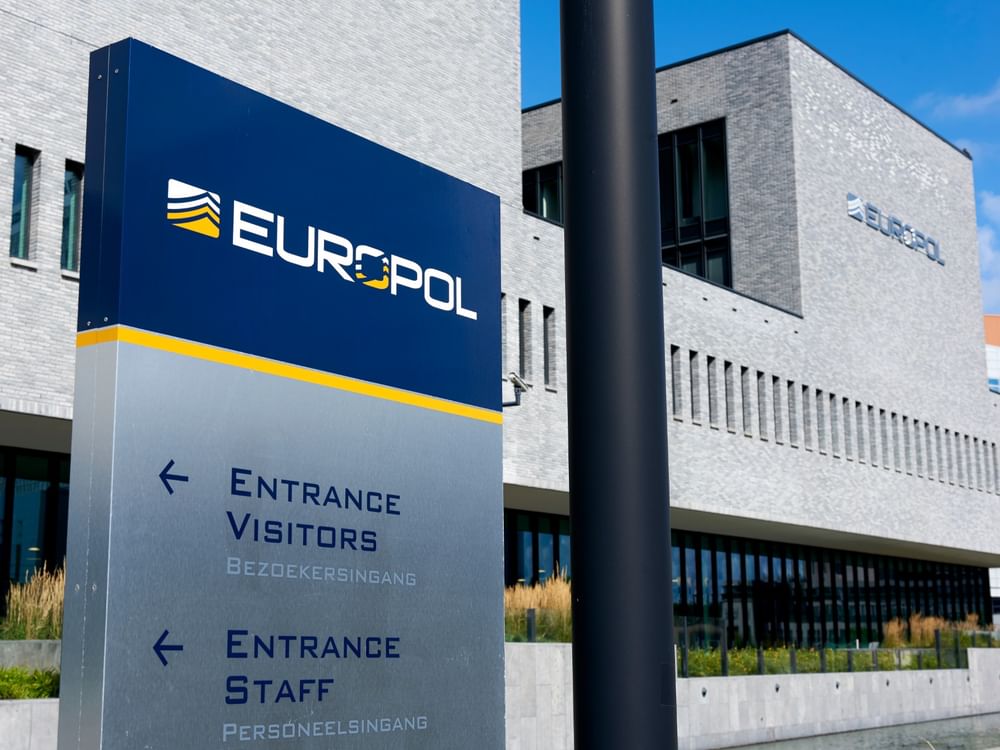 EU agrees to boost Europol's role against migrant smuggling, human trafficking