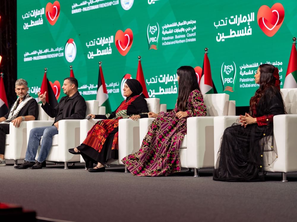 مشاركون في" الإمارات تحب فلسطين" يحتفون بقصص نجاحهم في الدولة