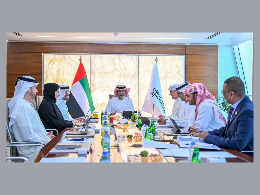 عمار بن حميد يترأس اجتماع مجلس إدارة مصرف عجمان