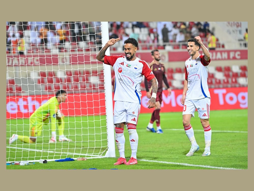 الشارقة وشباب الأهلي يتأهلان لنصف نهائي كأس مصرف أبوظبي الإسلامي