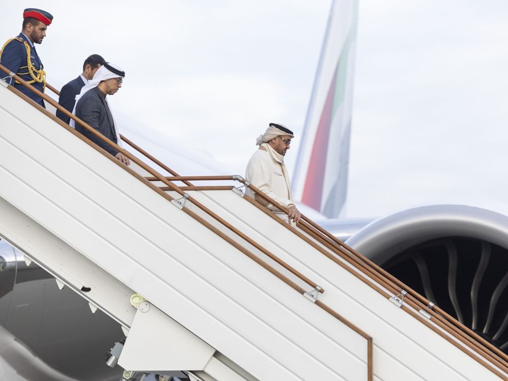 Presiden UEA Tiba di Azerbaijan dalam Kunjungan Resmi