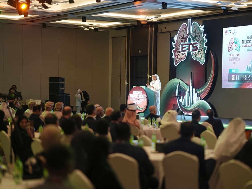 مؤتمر الإمارات لأمراض الصدر يحتفي بتطبيق الدولة لـ "المنظار الروبوتي" كأول وجهة في الشرق الأوسط