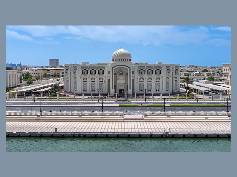 "كهرباء الشارقة" تشارك في معرض التخصصات الجامعية 