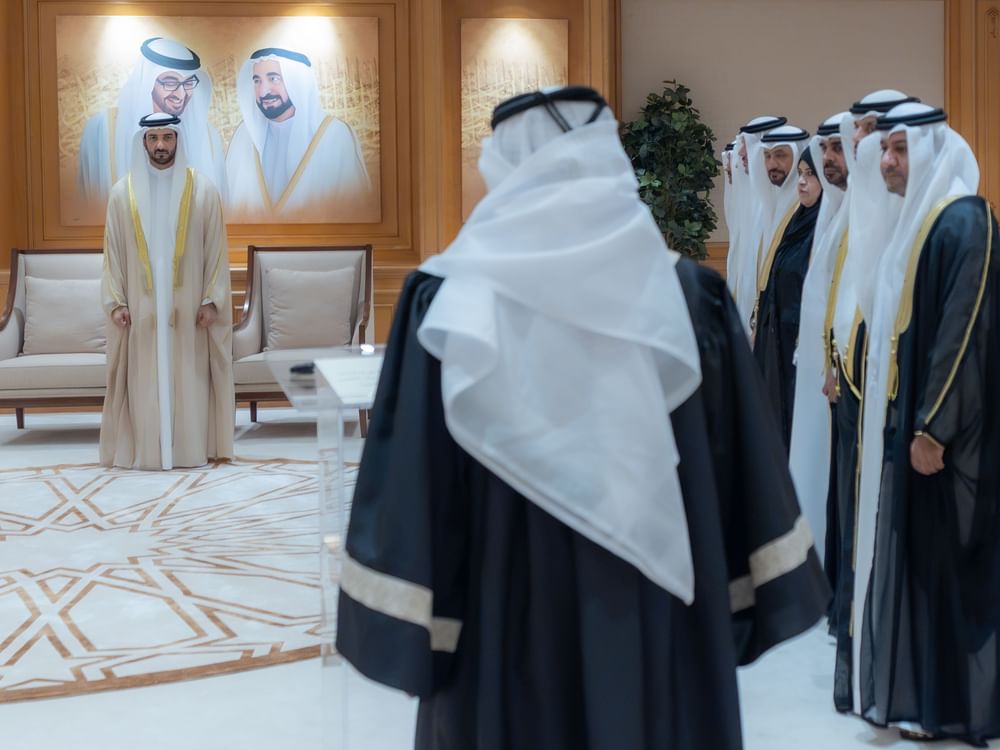 سلطان بن أحمد القاسمي يشهد أداء اليمين القانونية لثلاثة من أعضاء السلطة القضائية