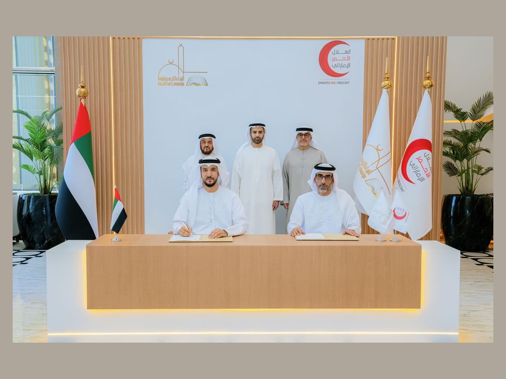 محمد بن سعود القاسمي يشهد توقيع اتفاقية تعاون بين