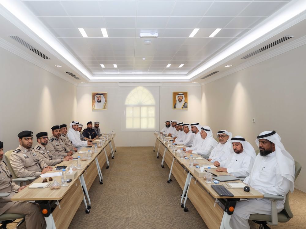 Municipal Council of Dibba Al Hisn discusses border crossings