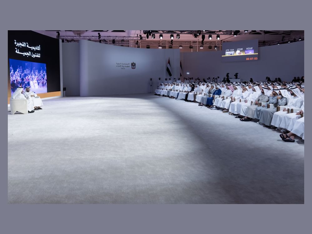 بحضور محمد بن راشد.. ولي عهد الفجيرة يستعرض رؤية الإمارة في بناء الإنسان وترسيخ التنمية الشاملة