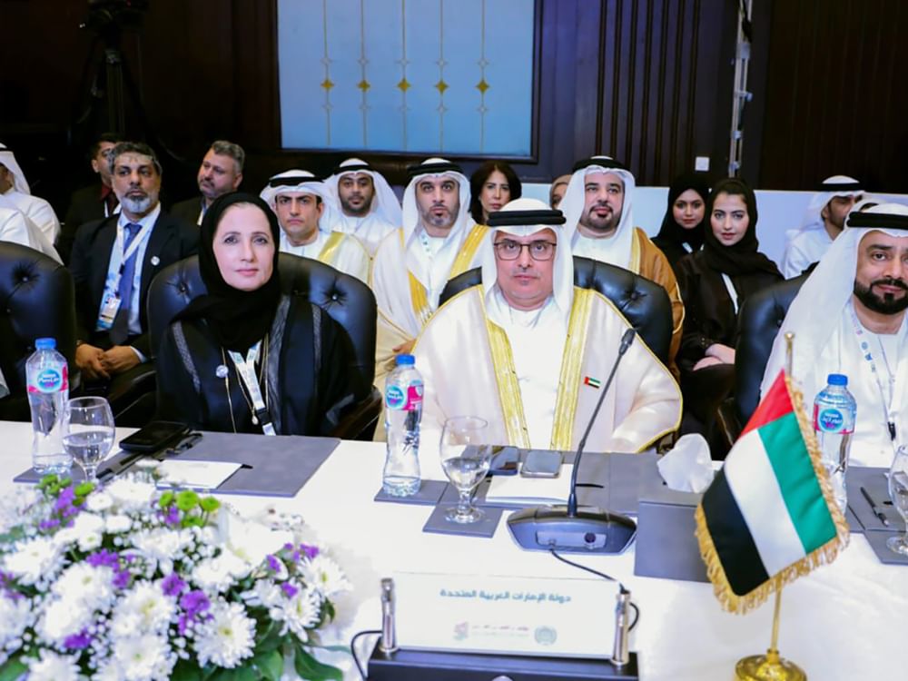الإمارات تستعرض ريادتها في مجالات التنوع الاقتصادي بسوق العمل خلال مؤتمر  بالقاهرة