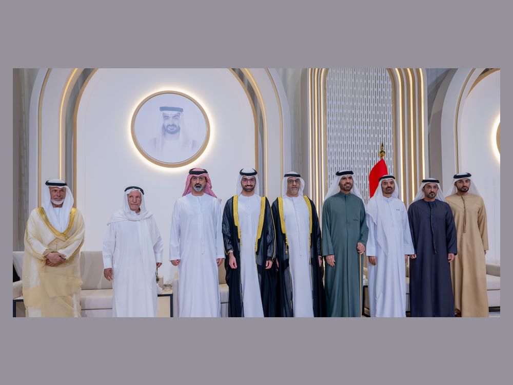 عمار بن حميد يحضر أفراح الغرير وبن حريز