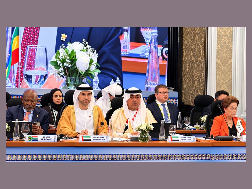 الإمارات تعزز حضورها في منظومة التعاون المالي والتمويل التنموي خلال اجتماعات "بريكس" وبنك التنمية الجديد في الهند