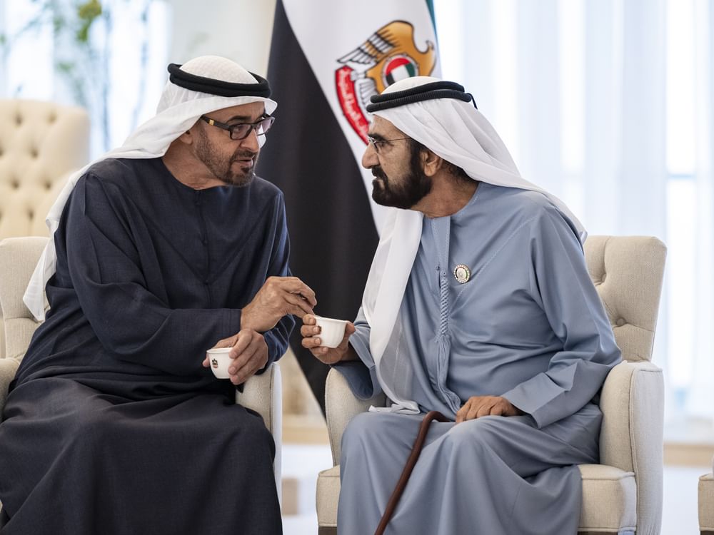 رئيس الدولة يستقبل محمد بن راشد
