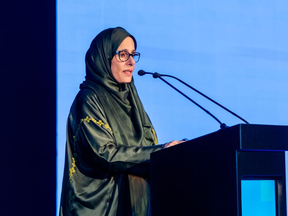 في "يوم المرأة الإماراتية".. جواهر القاسمي محطات بارزة على طريق تمكين ابنة الإمارات في دروب التنمية