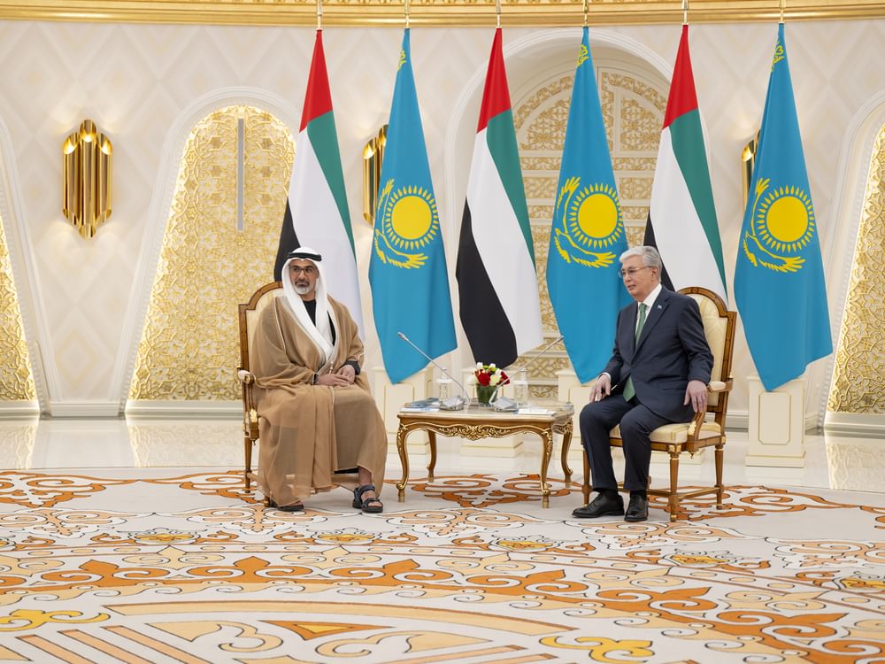 Príncipe herdeiro de Abu Dhabi e presidente do Cazaquistão discutem relações bilaterais e presenciam assinatura de acordos de cooperação
