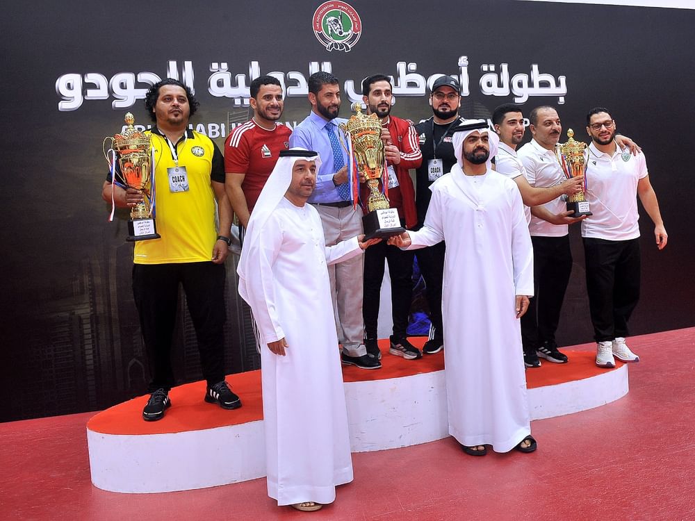 "الفجيرة للفنون القتالية" يتصدر فئتي الرجال والناشئات في "دولية أبوظبي للجودو"