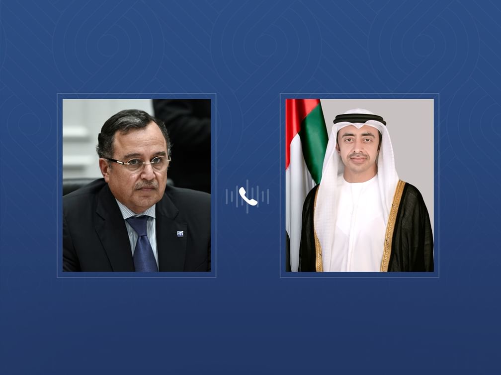 Abdullah bin Zayed receives phone call from Arab League Secretary-General
