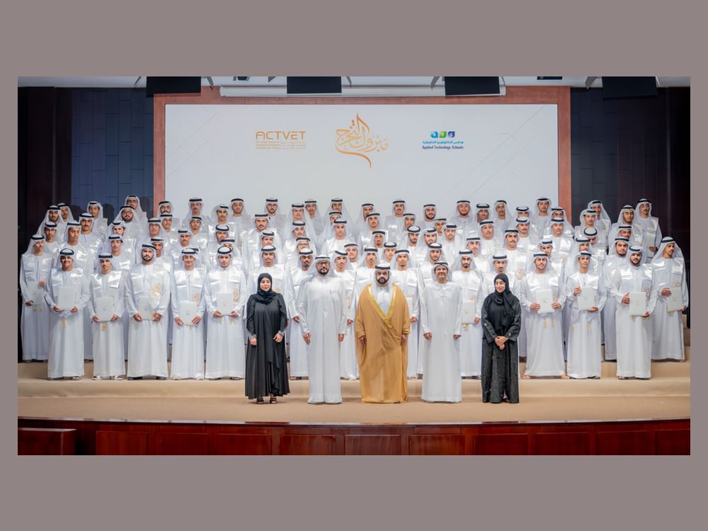محمد الشرقي يشهد حفل تخريج 85 طالبًا من مدارس التكنولوجيا التطبيقية بالفجيرة