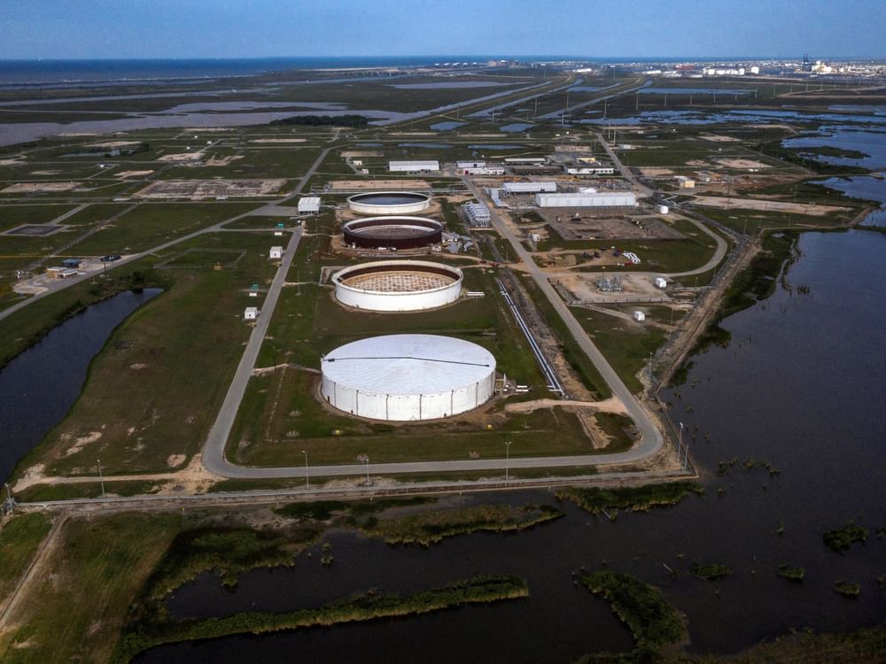 US strategic oil reserve hits lowest level since 1983