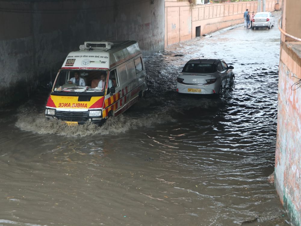 Nearly 100 killed after heavy rain in India, Nepal