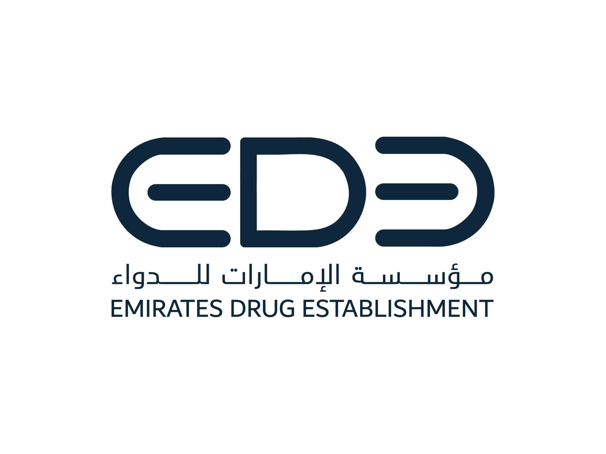 " الإمارات للدواء": المرأة الإماراتية رمز للعطاء الوطني