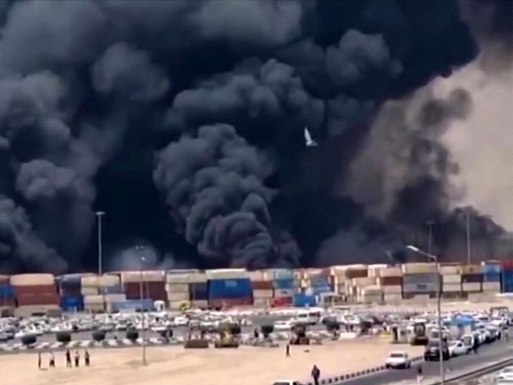 Death toll of Bandar Abbas Port explosion rises to 8 dead, 750 injured