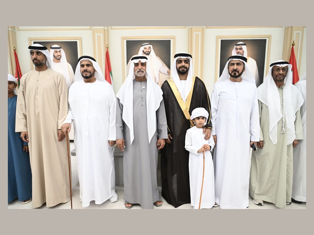 نهيان بن مبارك يحضر أفراح الكعبي والنعيمي في العين