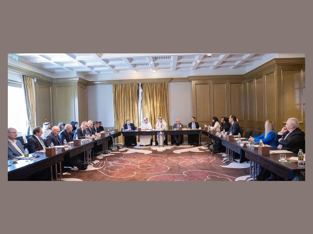 الإمارات وإيطاليا تبحثان استراتيجيات تعزيز التدفقات البينية للتجارة والاستثمار