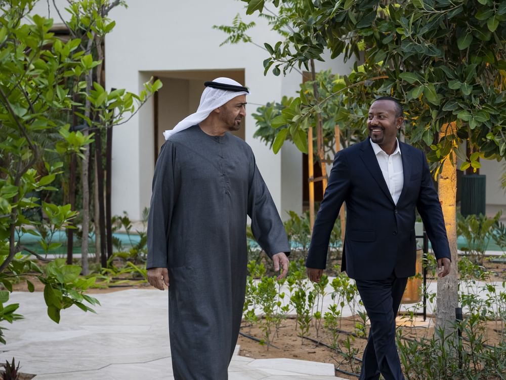 رئيس الدولة ورئيس وزراء إثيوبيا يبحثان علاقات التعاون والتطورات الإقليمية